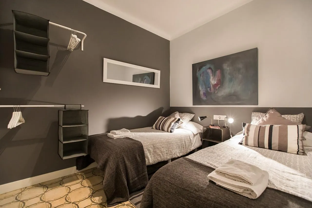 Barcelona 54 Apartment Rentals 0*,  ספרד